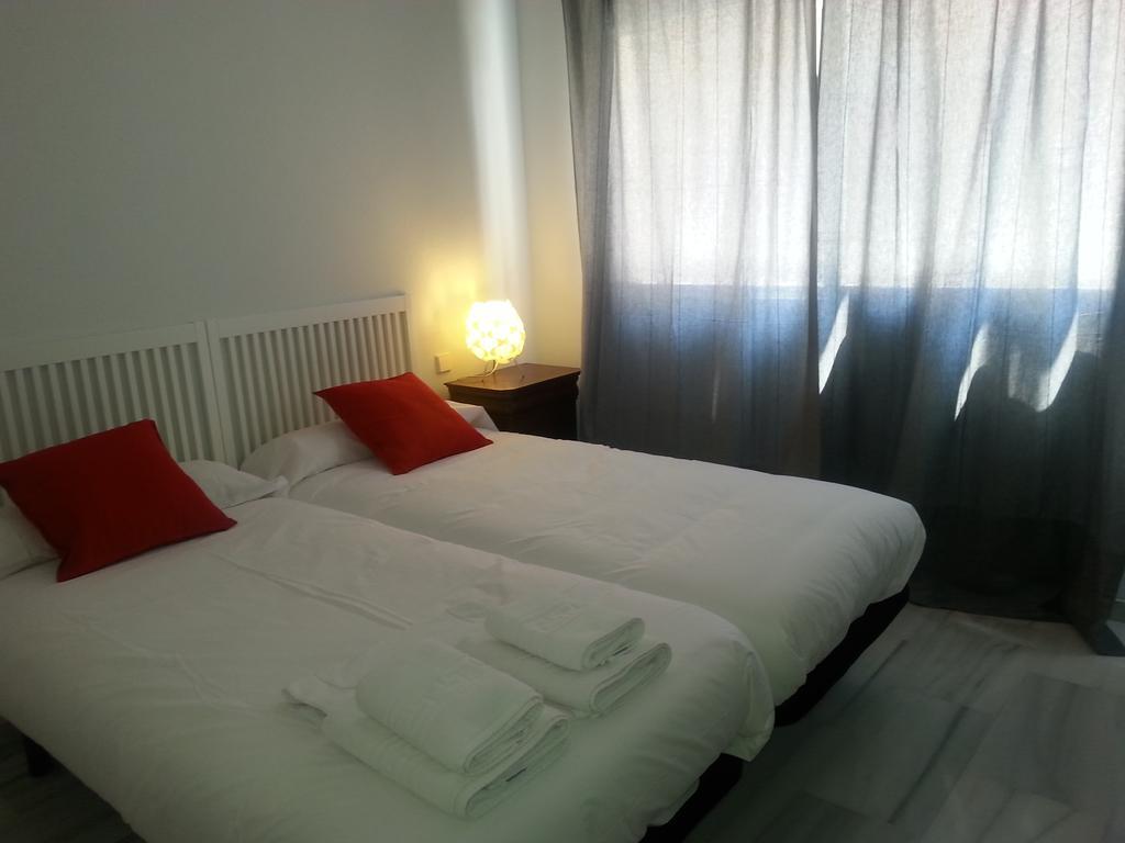 Apartamento Buhaira Seville Exterior photo
