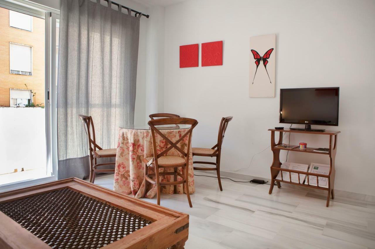 Apartamento Buhaira Seville Exterior photo